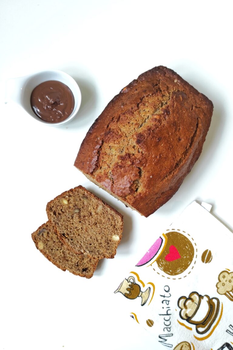 Easy Banana Bread Recipe | Moist, Easy and Delicious