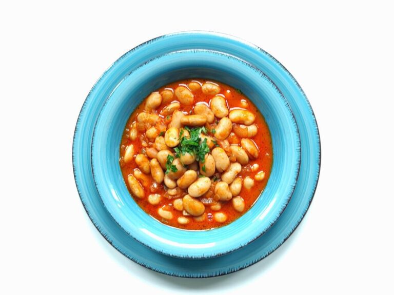 Turkish bean soup recipe (white bean stew)